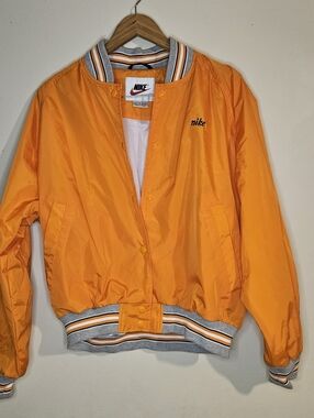 Nike Vintage 90s Women’s Bomber Jacket Orange Big Swoosh Logo Ventilated Size L